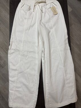 Universal Thread White Wide-Leg